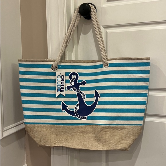 Cruise Club Tote Bag and Luggage Tags - Picture 2 of 4
